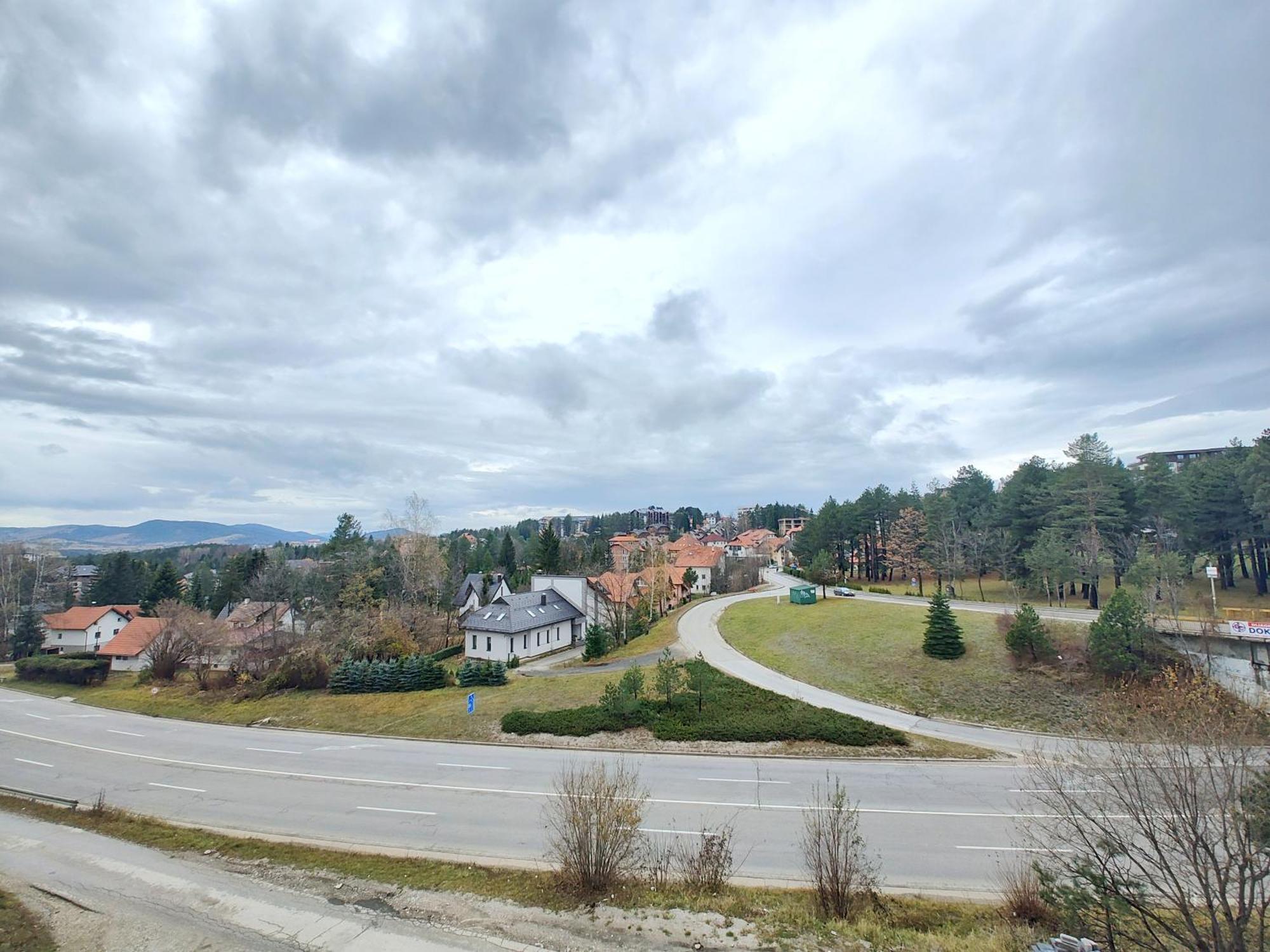 Velika Recepcija Cc Magnet Lejlighedshotel Zlatibor Eksteriør billede
